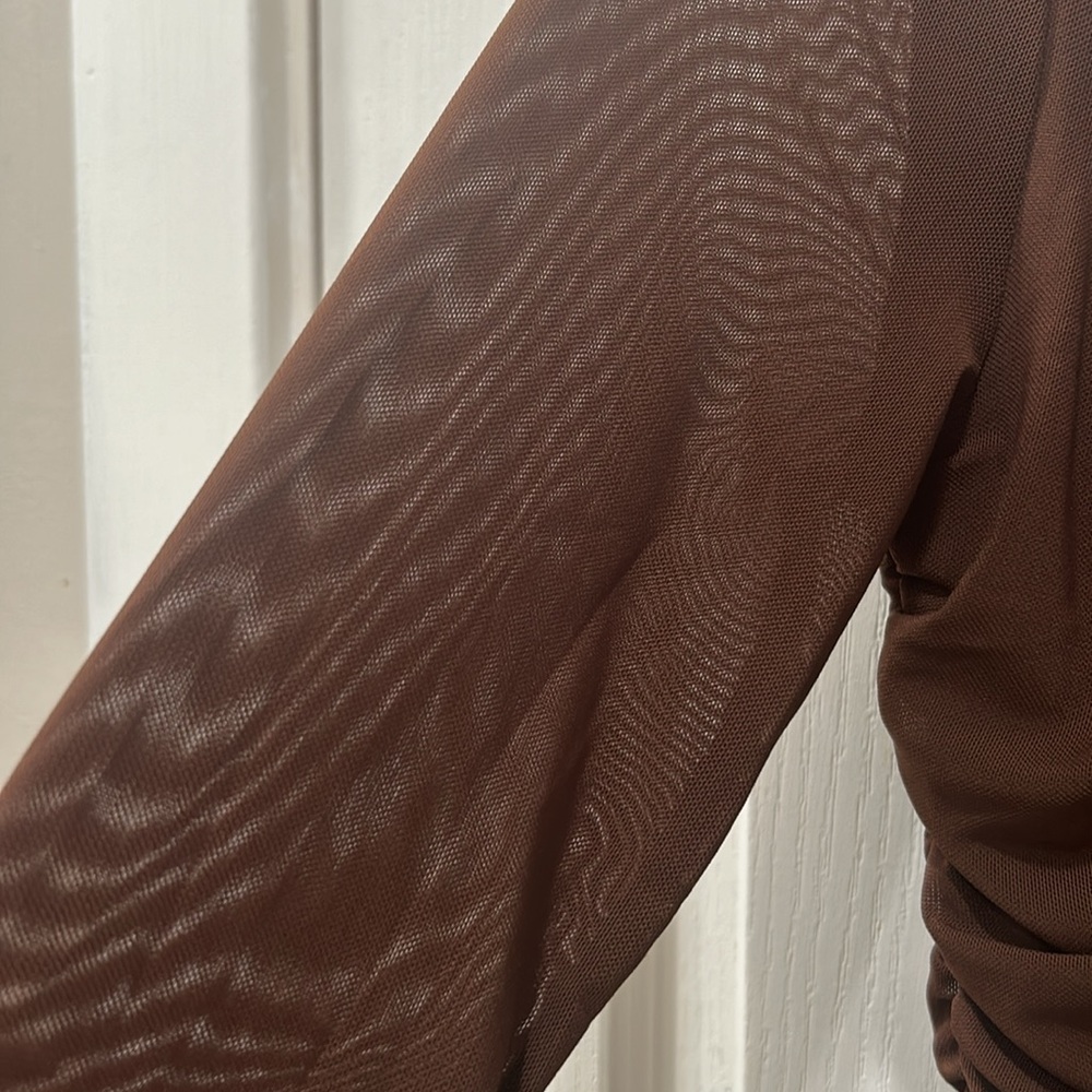 Dress - Picture 3 of 4